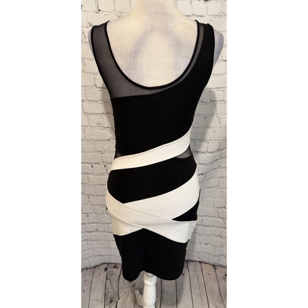 Bebe Black & White geometric pattern bodycon dress featuring sheer mesh Small - Picture 4 of 7